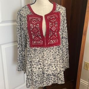 Absolutely beautiful Figue embellished blouse with embroidery.